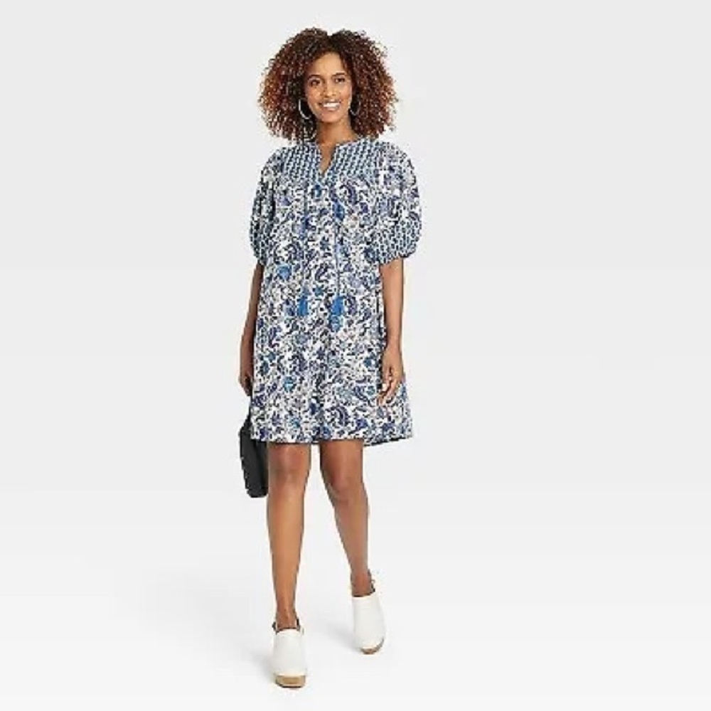 Knox Rose •cotton floral mini dress